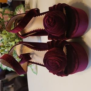 ANTONIO MELANI Burgundy Velvet Sandals